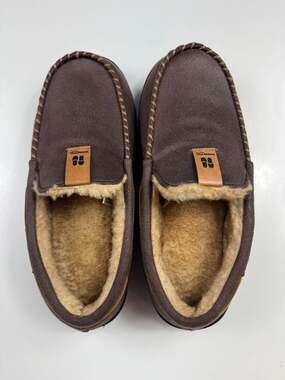 HomeTop Men's Microsuede Memory Foam Moccasin Slippers with Warm Faux Fur Lining